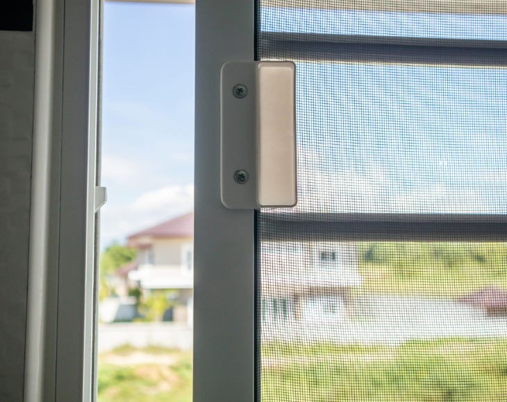 Quale zanzariera scegliere per finestre e porte finestre